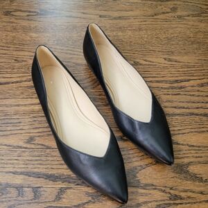 🍒 Marc Fisher Black Pointed Flats